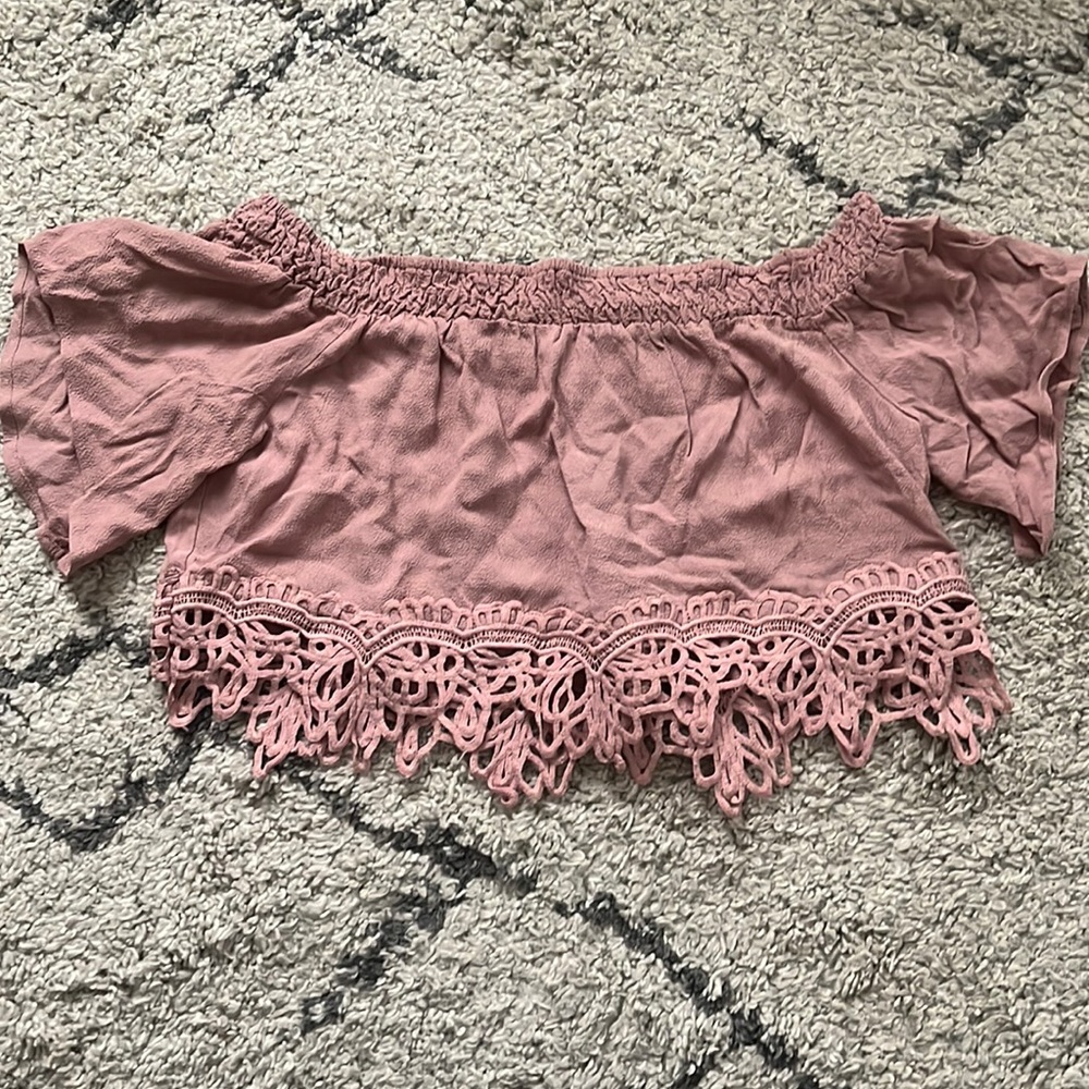 Tobi Dusty Pink Off Shoulder Crop - Size M